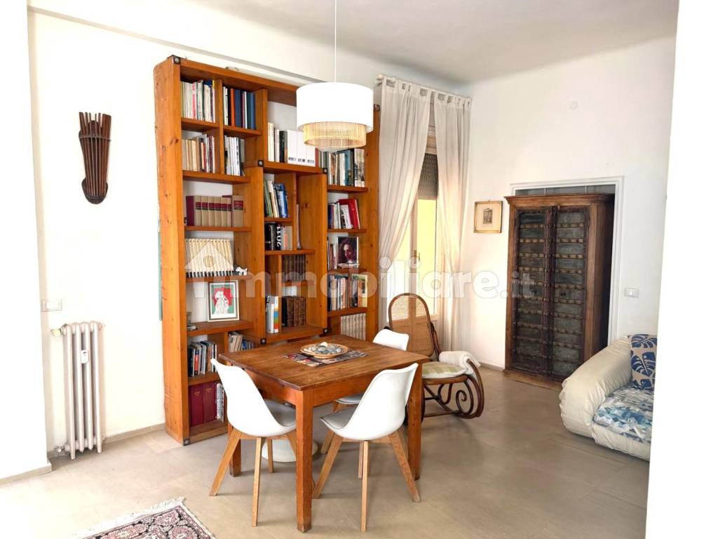 Salone