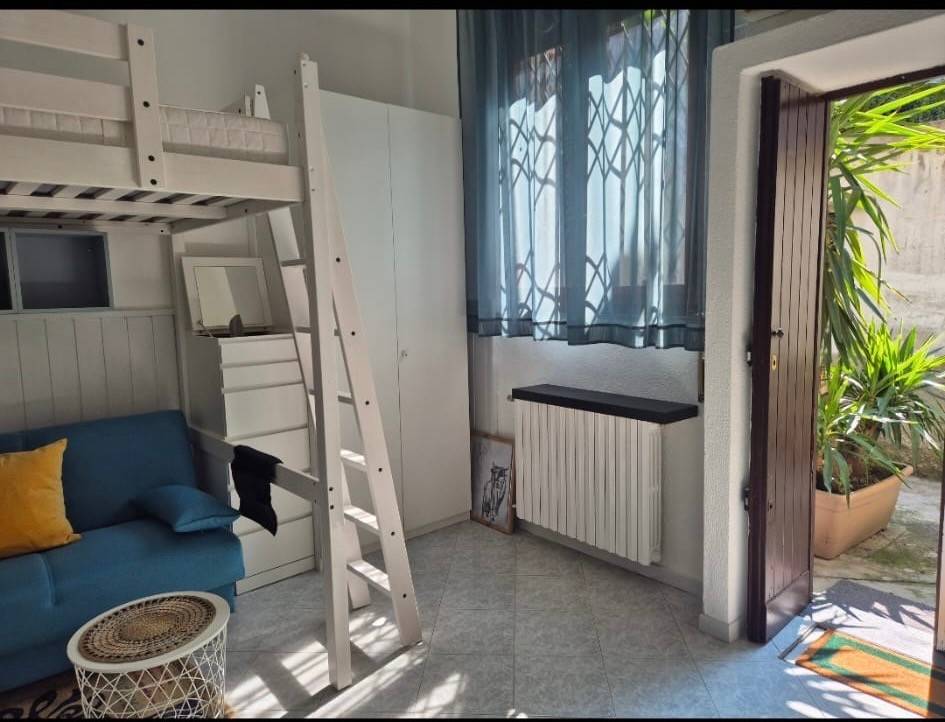 Bilocale via Gaetana Agnesi 17, Porta Romana - Medaglie d'Oro, Milano | 2 locali | 36 mq