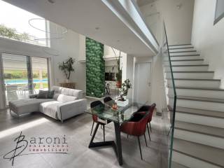 Salone