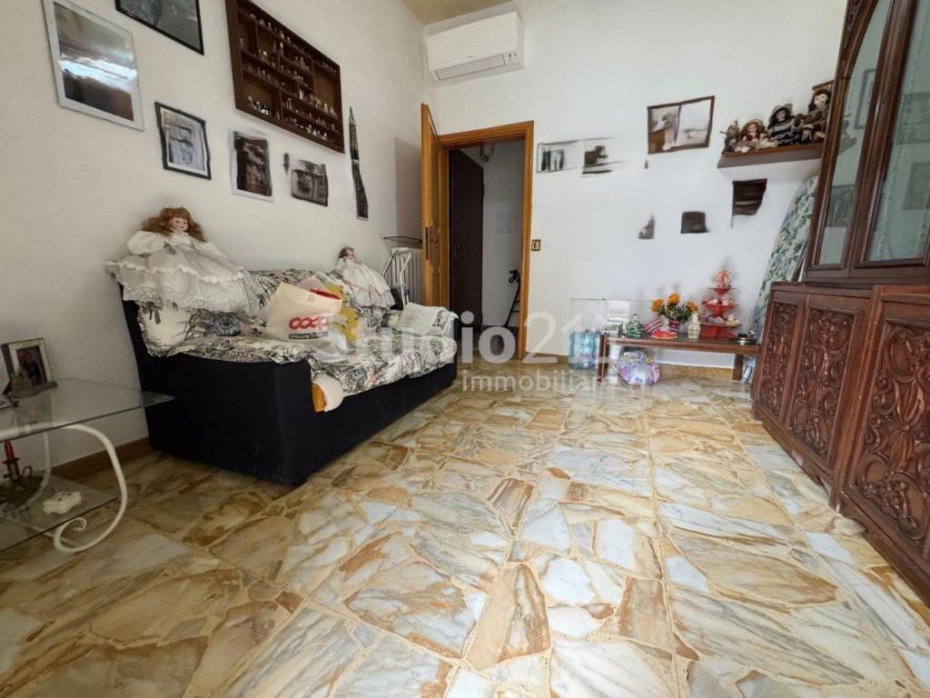 Salone