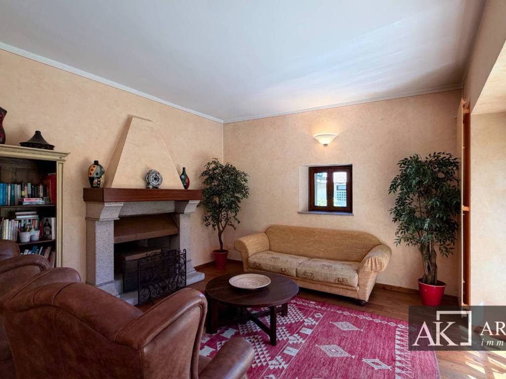 Salone