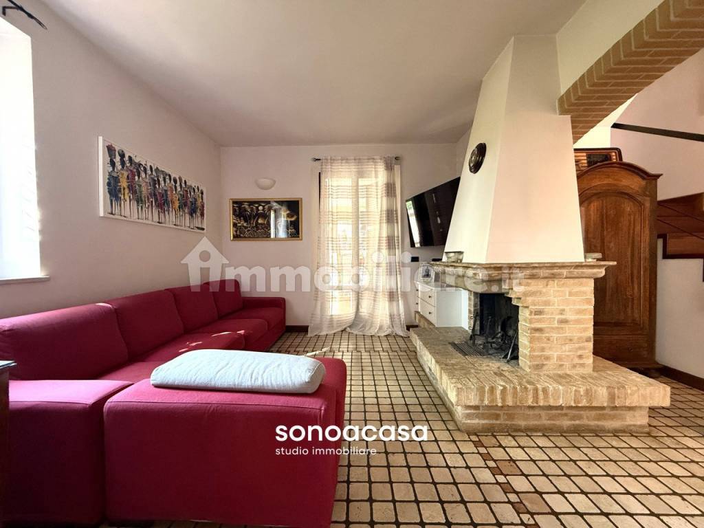 Salone