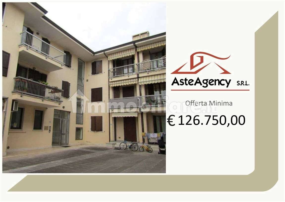 Appartamento in vendita a Lavagno