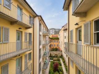 Bilocale via Edmondo De Amicis 17, Ticinese, Milano