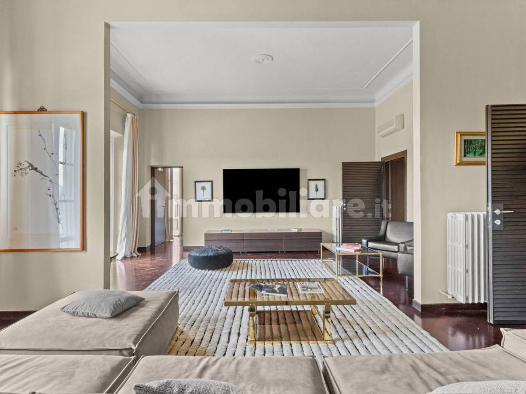 Salone