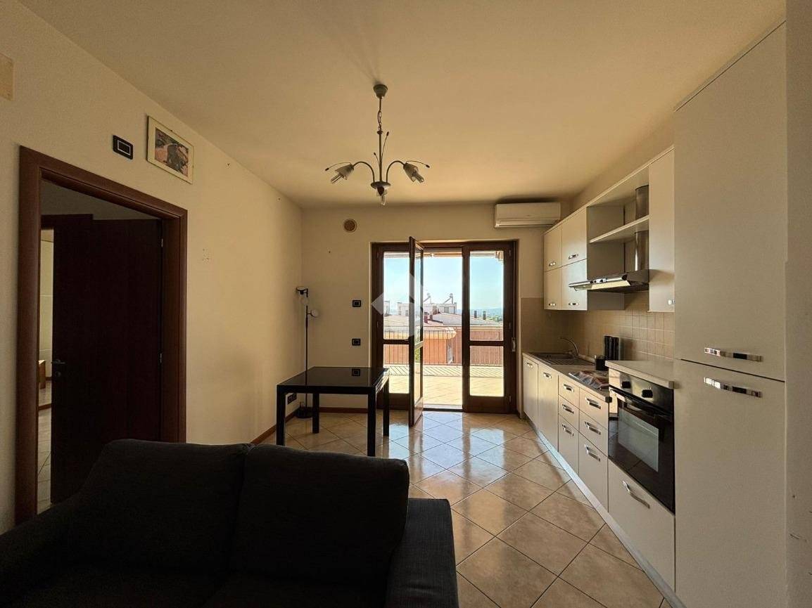 One-Bedroom Apartment in Viterbo, Via della Mattonara - 4