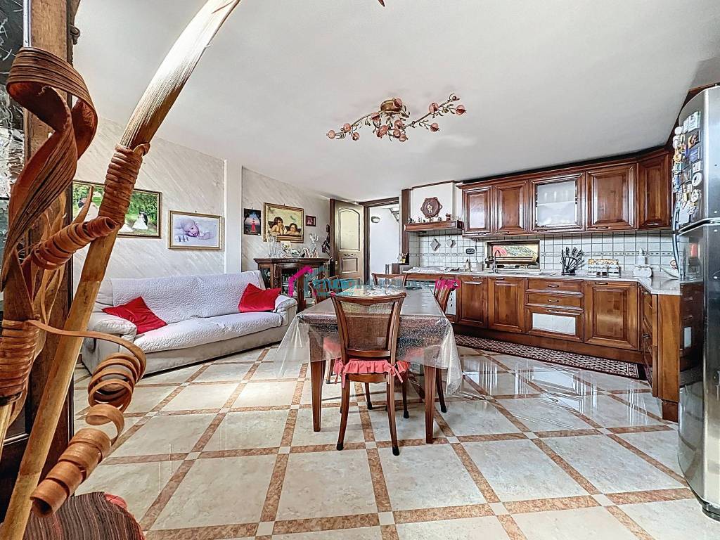 Salone