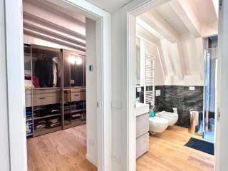 Attico via Costanza 19, Washington, Milano