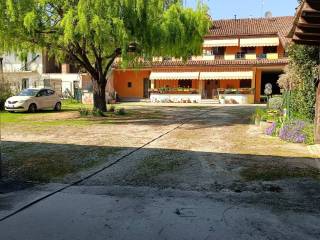 Zona