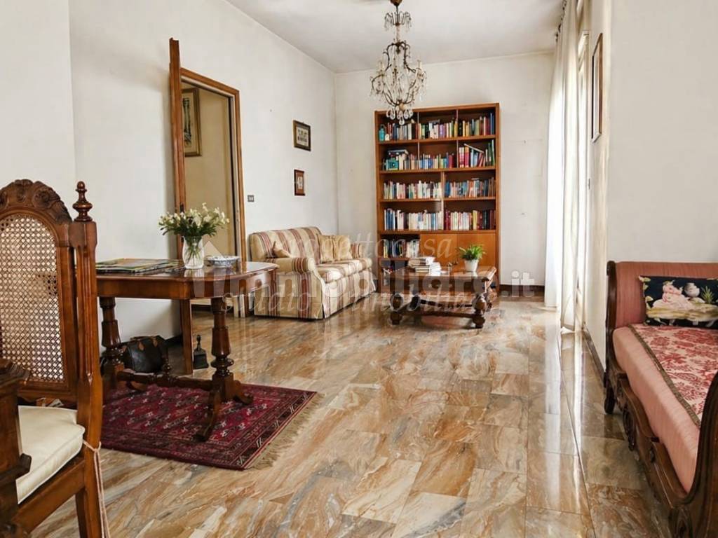 Salone