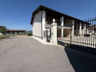 Zona