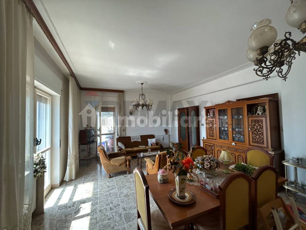 Salone
