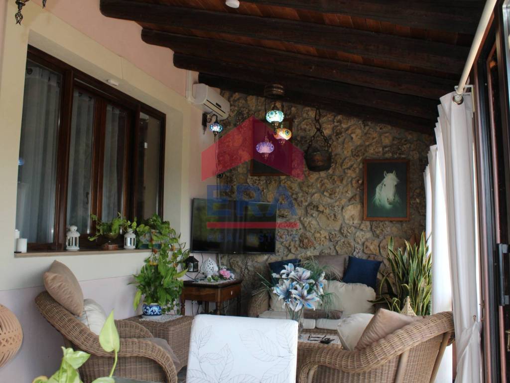 Salone