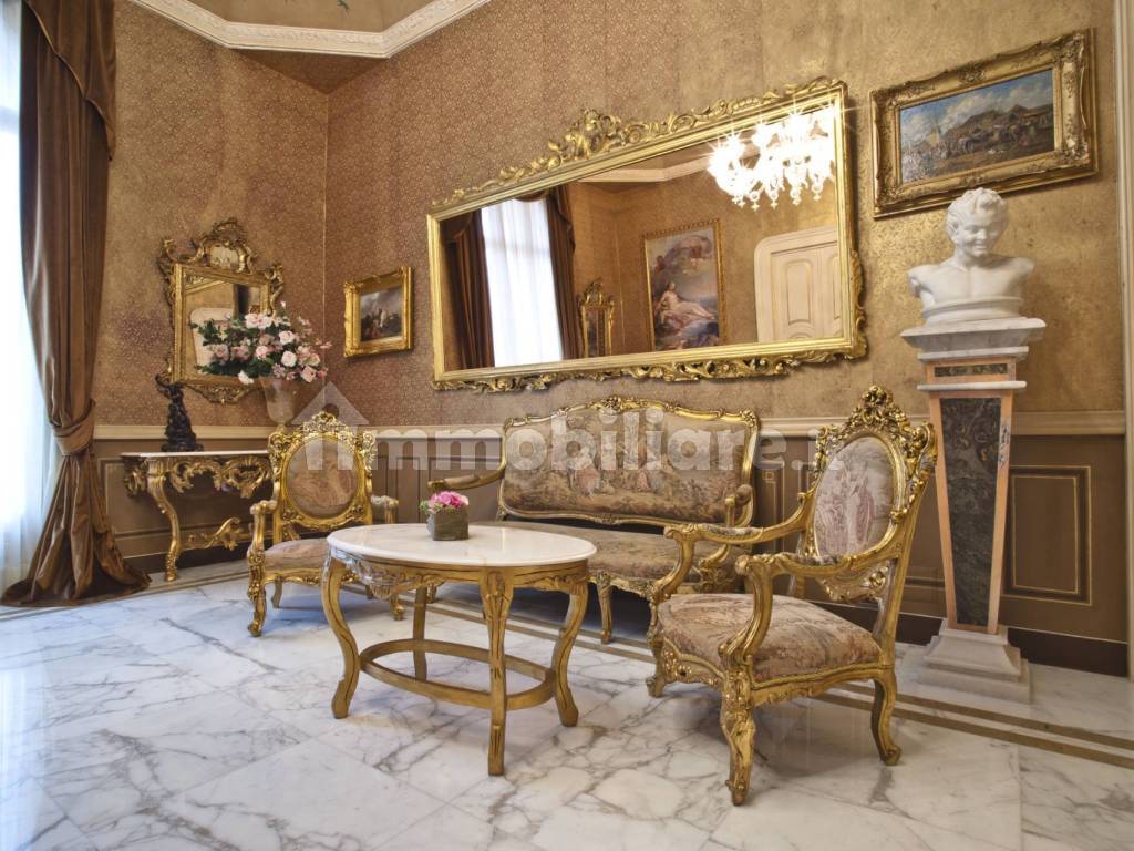 Salone