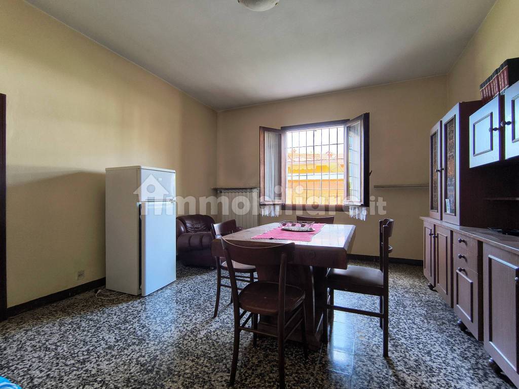 Salone
