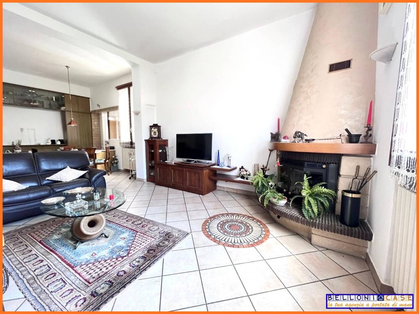 Villa in vendita a Oggiona con Santo Stefano