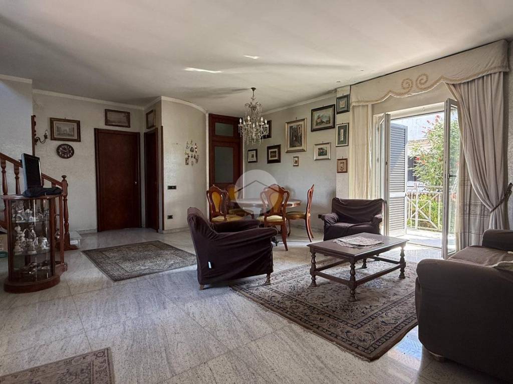 Salone