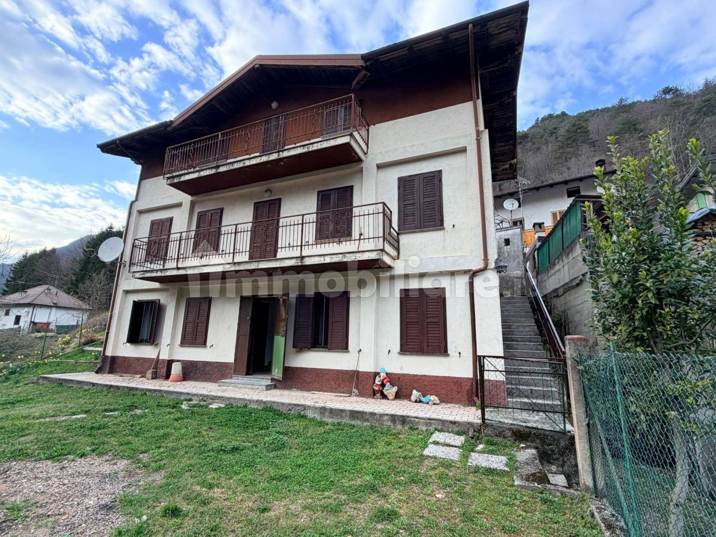 Villa in vendita a Chiusaforte