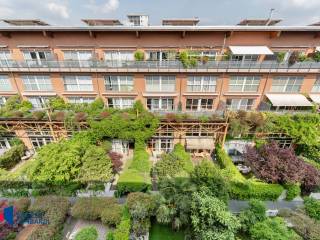 Trilocale via Savona 123, Giambellino, Milano