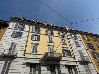Trilocale via Bergamo 3, Montenero, Milano