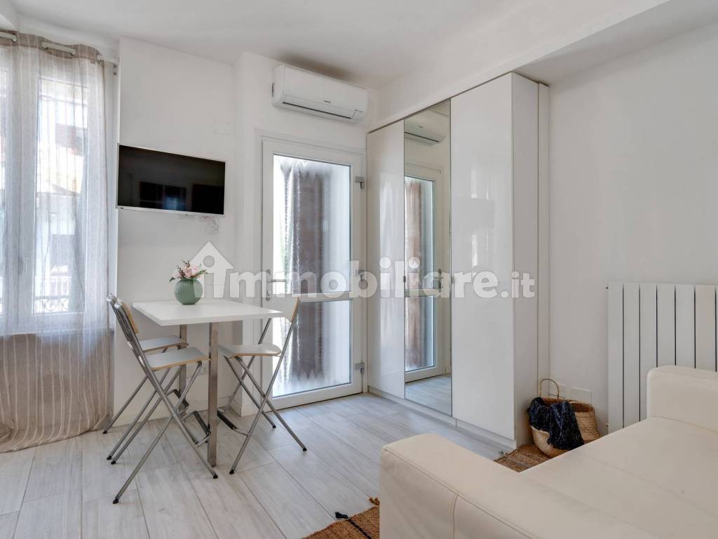 Salone