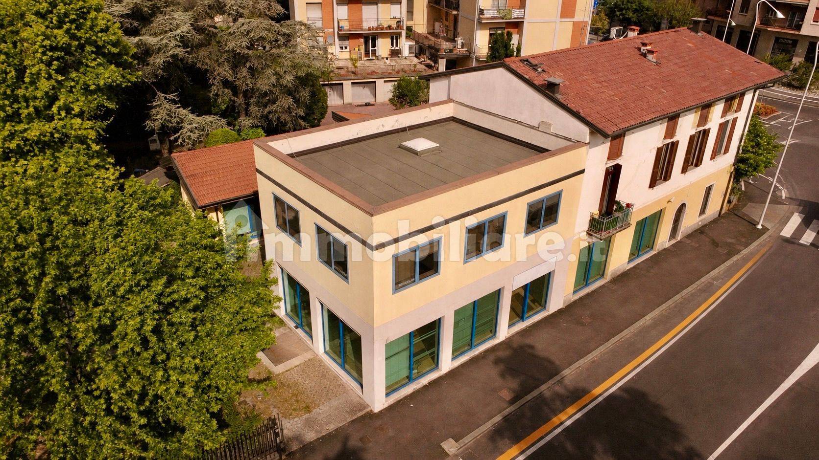 Palazzo - Edificio in vendita a Brescia
