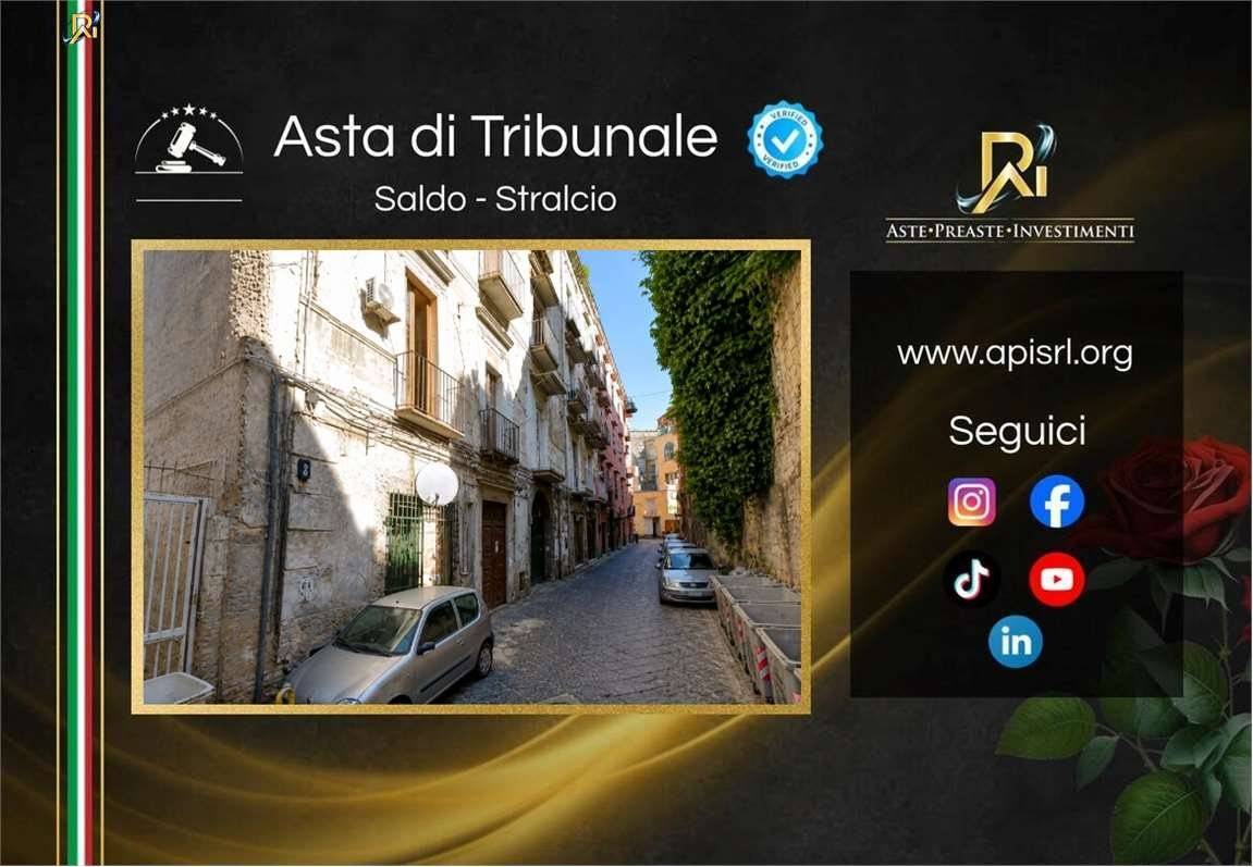 Appartamento in vendita a Napoli