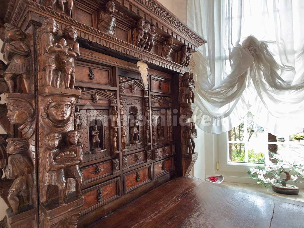 Salone