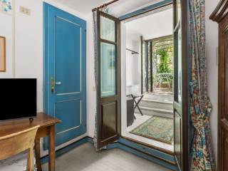 Salone