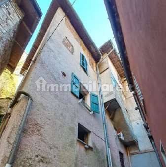 Casa indipendente in vendita a Valsolda