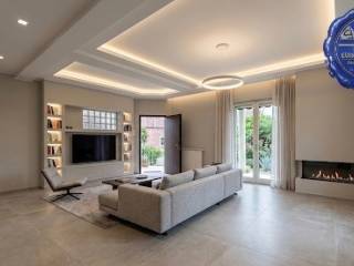 Salone