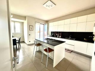 Quadrilocale viale Monte Ceneri 58, Ghisolfa - Mac Mahon, Milano