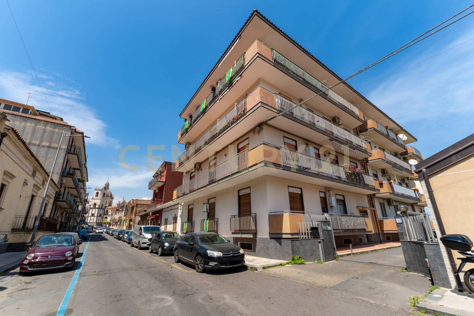 Appartamento in vendita a Aci Catena