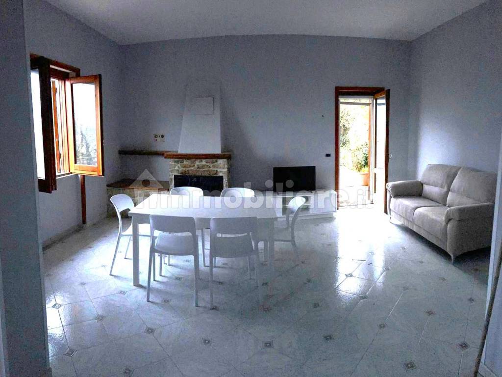Salone