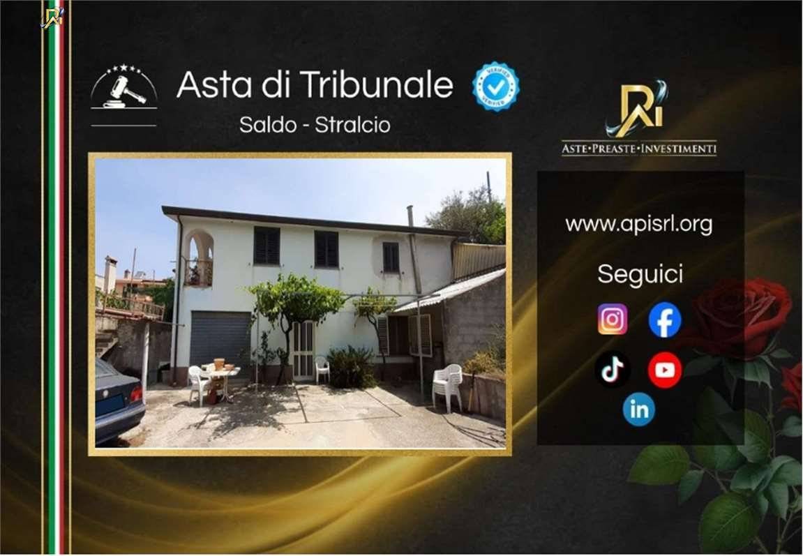 Villa in vendita a Oliena