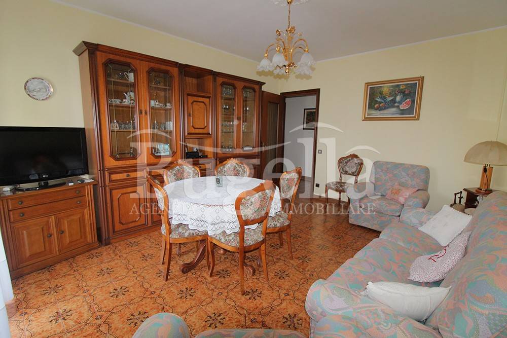 Salone