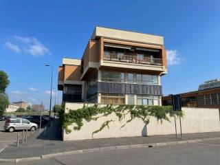 Trilocale via Valsolda, Famagosta, Milano