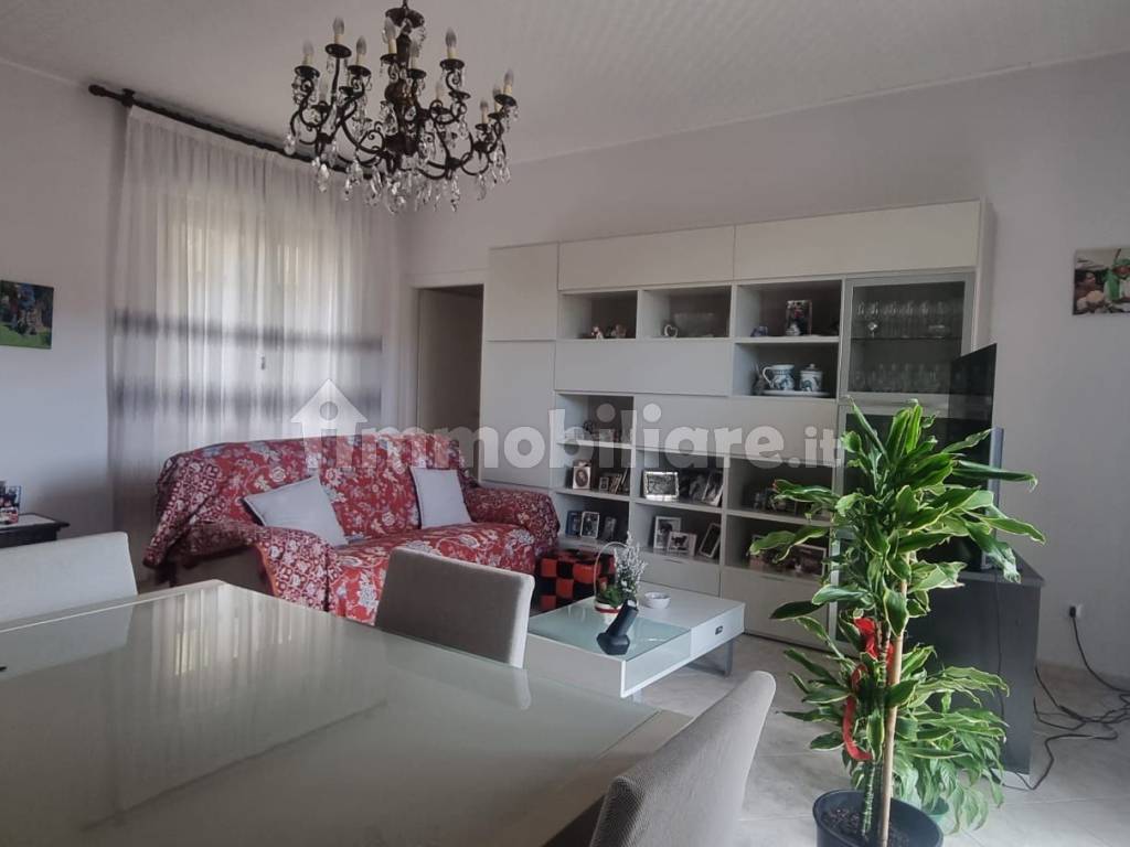 Salone