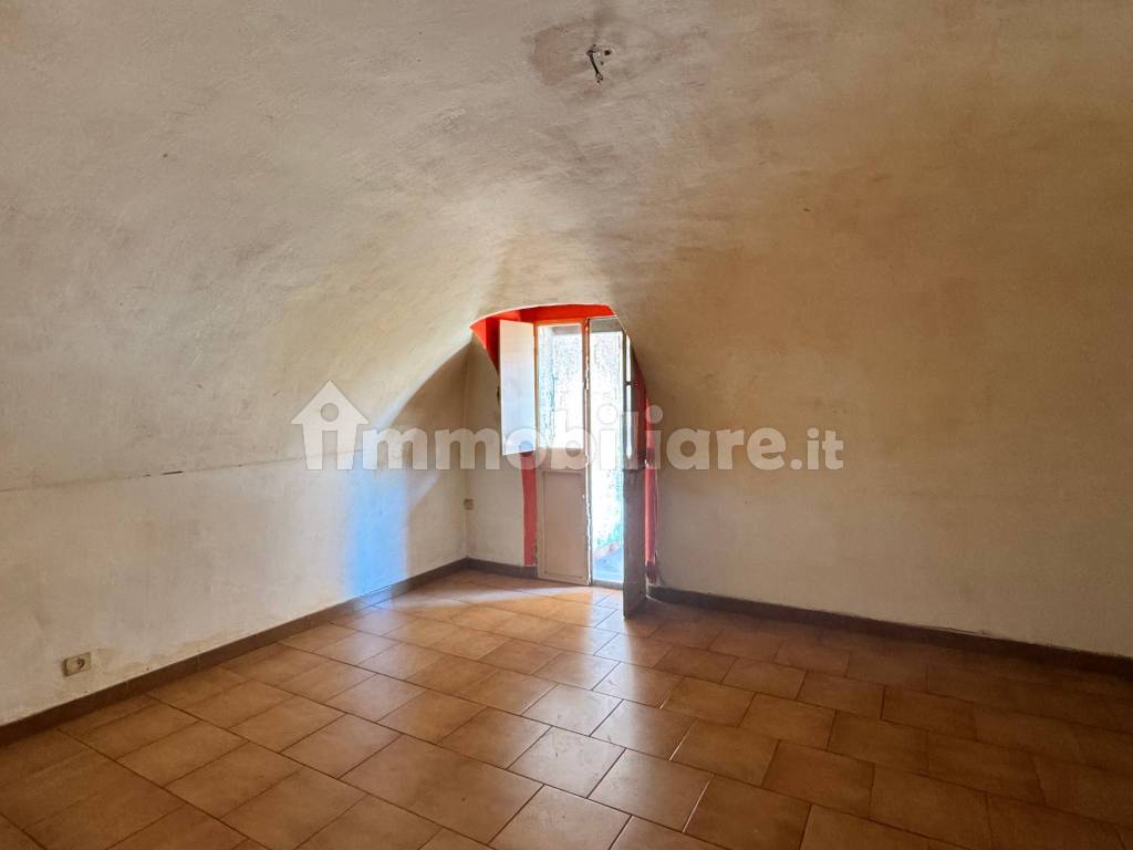 Stanza non arredata
