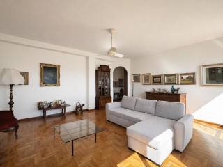 Trilocale viale Cassala 59, Navigli - Darsena, Milano