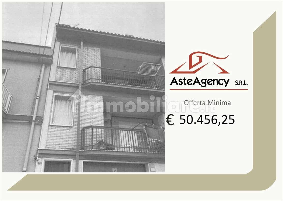 Appartamento in vendita a Apricena