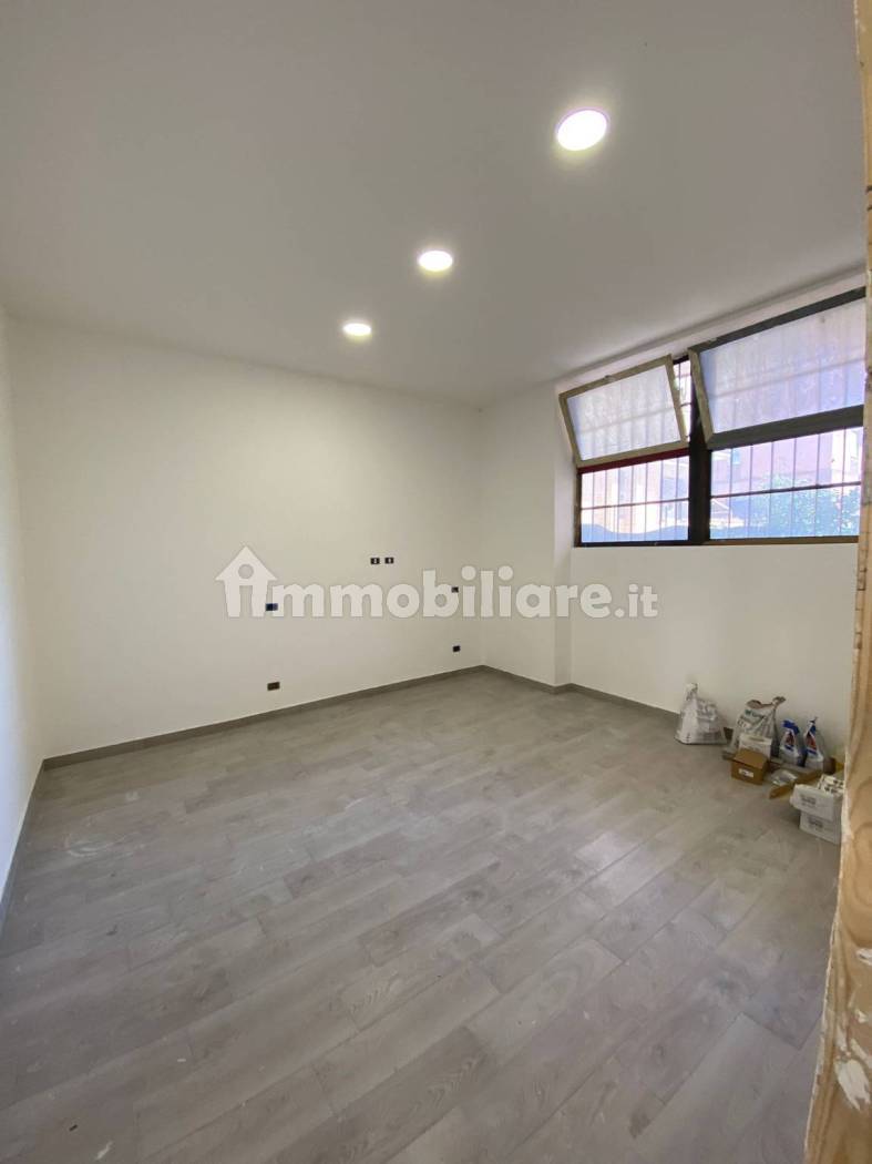 Palazzo - Stabile in vendita a Pratovecchio e Stia