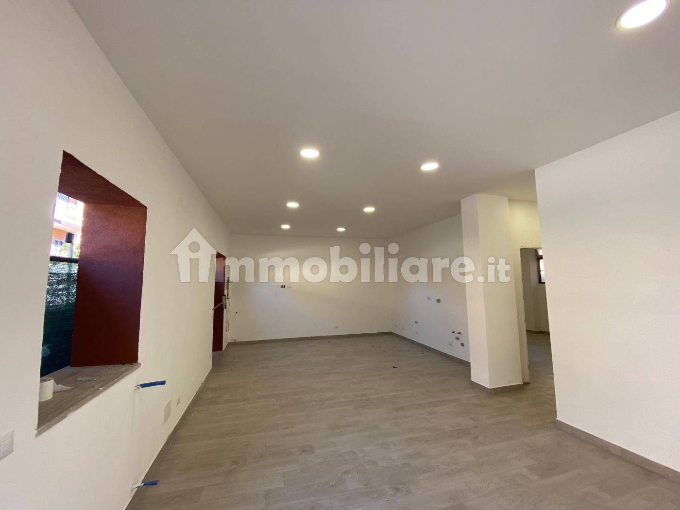 Palazzo - Stabile in vendita a Brugherio