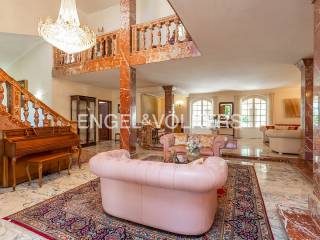 Salone