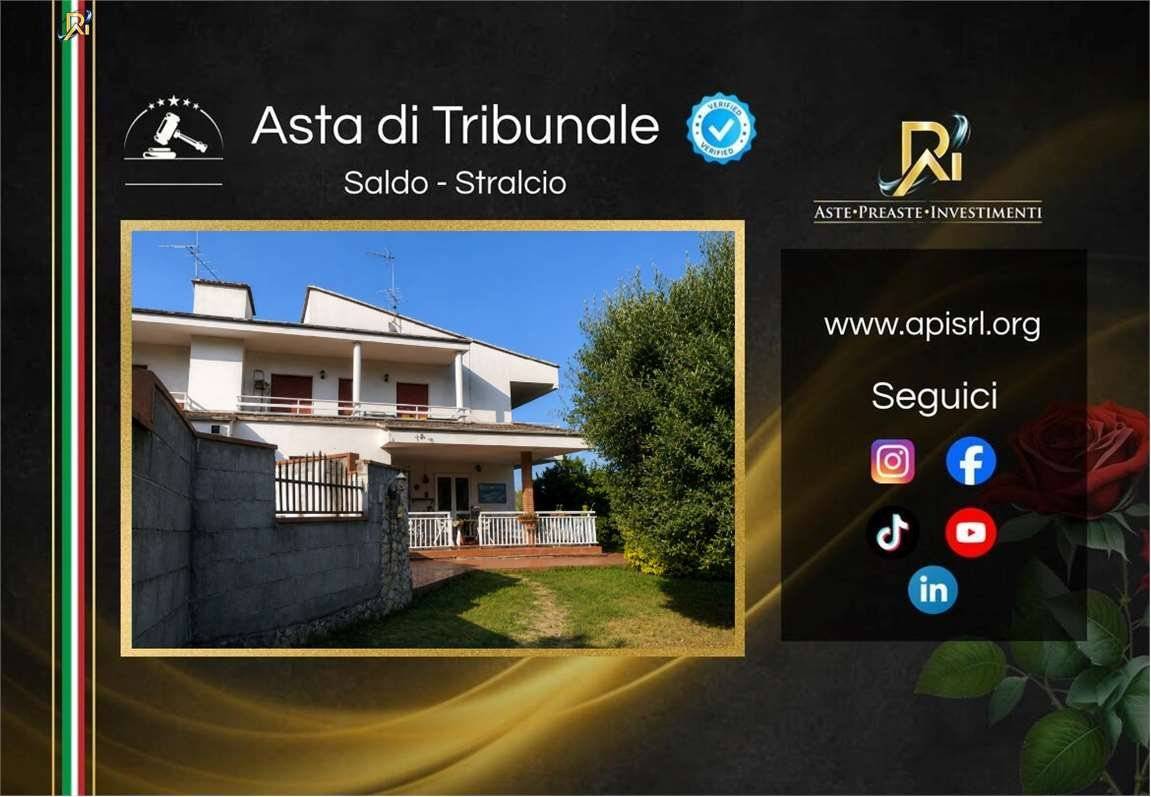 Villetta a schiera in vendita a Latina