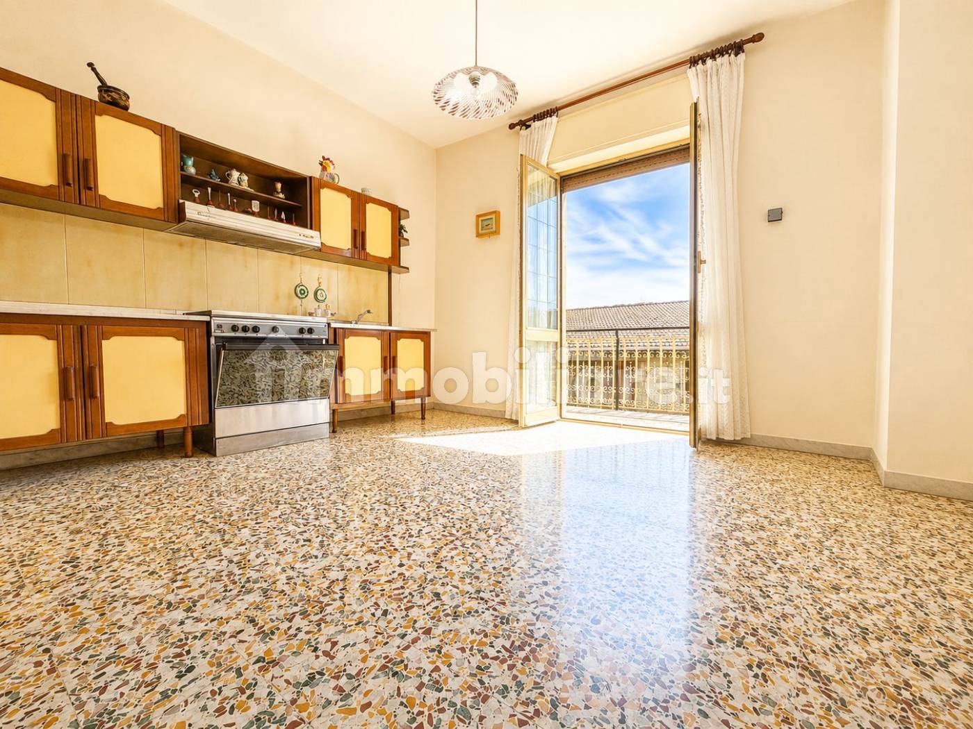 Multi-Family Townhouse in Sante Marie - 3