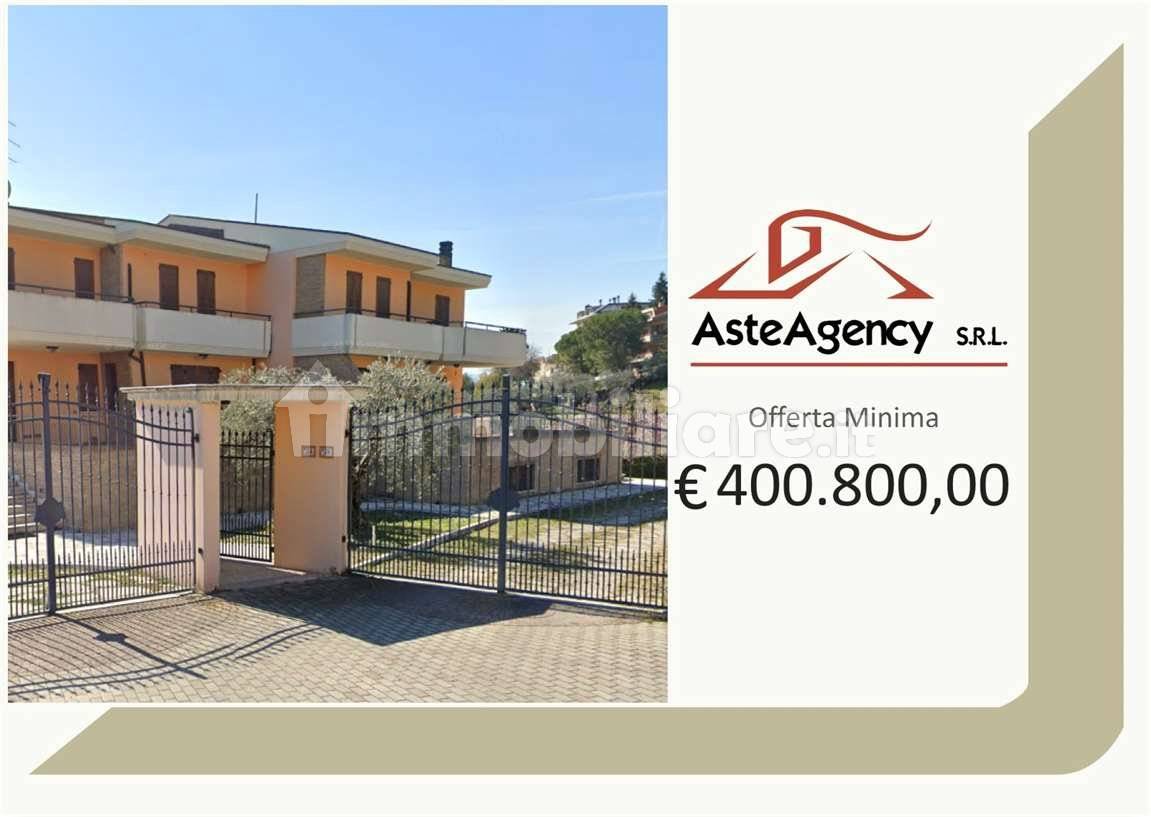 Appartamento in vendita a Colli del Tronto