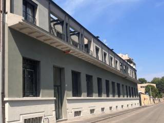 Trilocale via Semplicità 1, Dergano, Milano