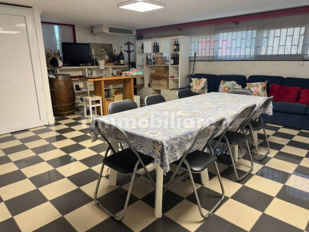 Interno non residenziale