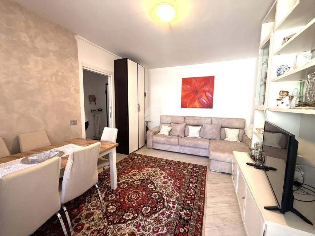 Salone